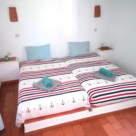 House With One Bedroom In Pedras Del Rei, With Pool Access And Furnished Garden Appartement Santa Luzia (Tavira)